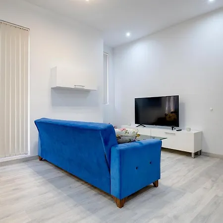Picturesque Pad Steps From The Seafront Διαμέρισμα *