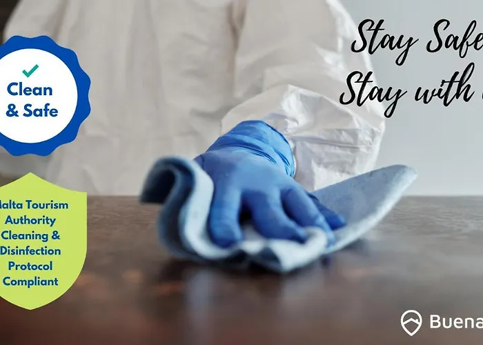 Apartment Picturesque Pad Steps From The Seafront Sliema